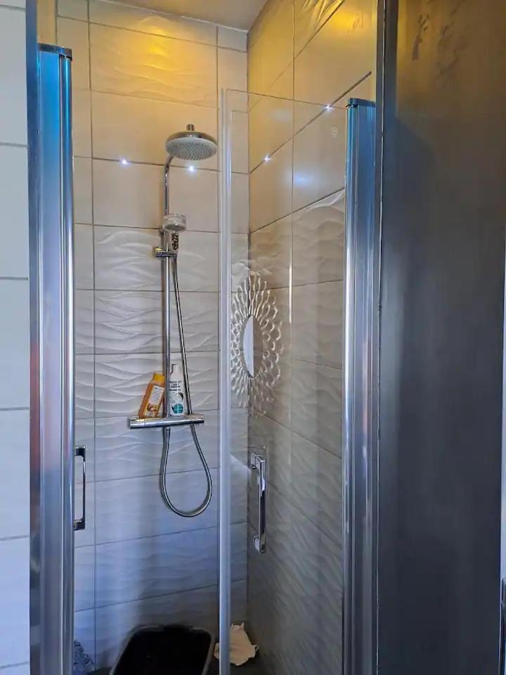 Chambre Bleue Avec Acces Plage Бурж Экстерьер фото